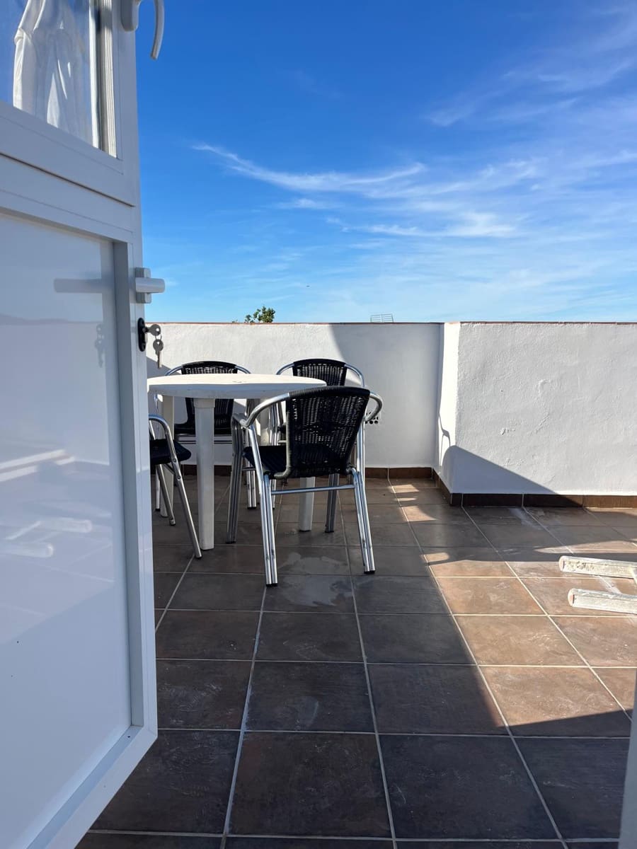 Mark att hyra i Sedella - 600 € (Ref: 9343542)