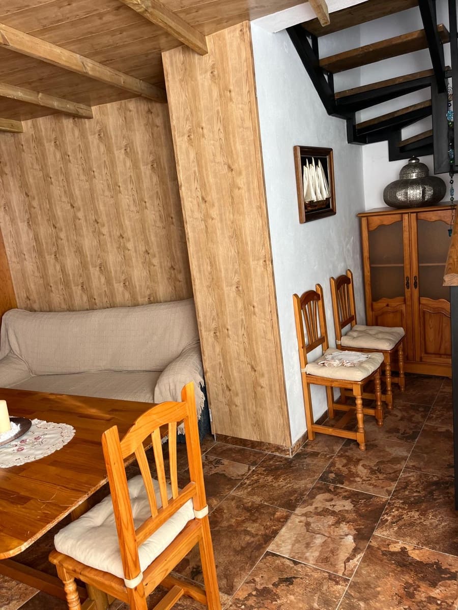 Mark att hyra i Sedella - 600 € (Ref: 9343542)