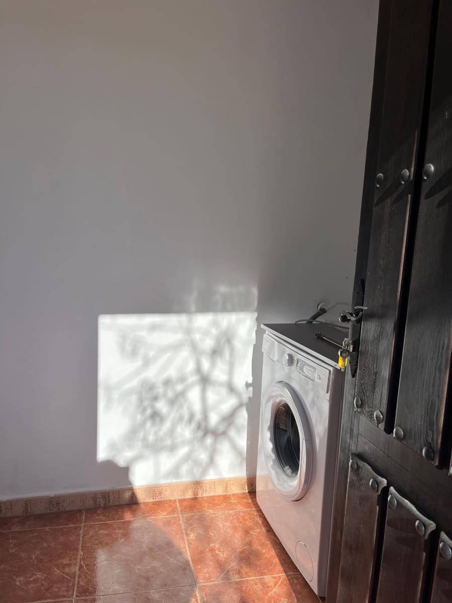 Mark att hyra i Sedella - 750 € (Ref: 9377677)