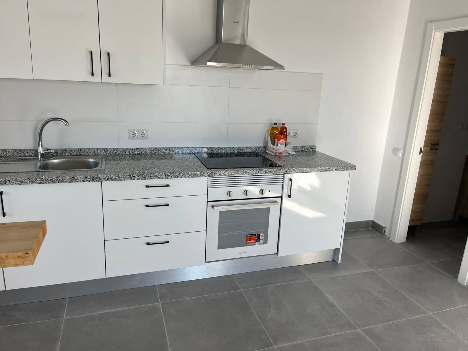 Mark att hyra i Sedella - 750 € (Ref: 9377677)