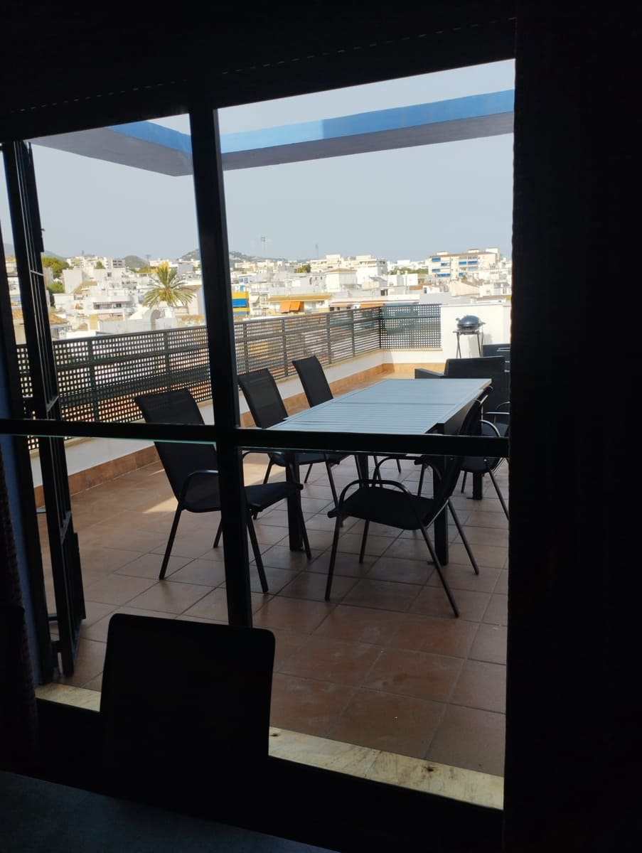 3 sypialnia Penthouse do wynajęcia w Marbella - 4 250 € (Ref: 9388657)