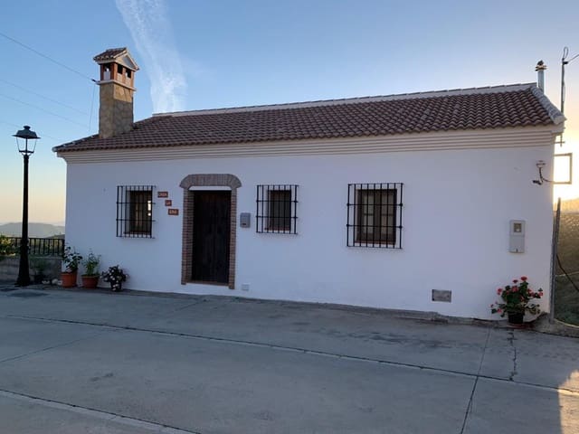 3 makuuhuone Omakotitalo vuokrattavana paikassa Sedella - 550 € (Ref: 9406892)