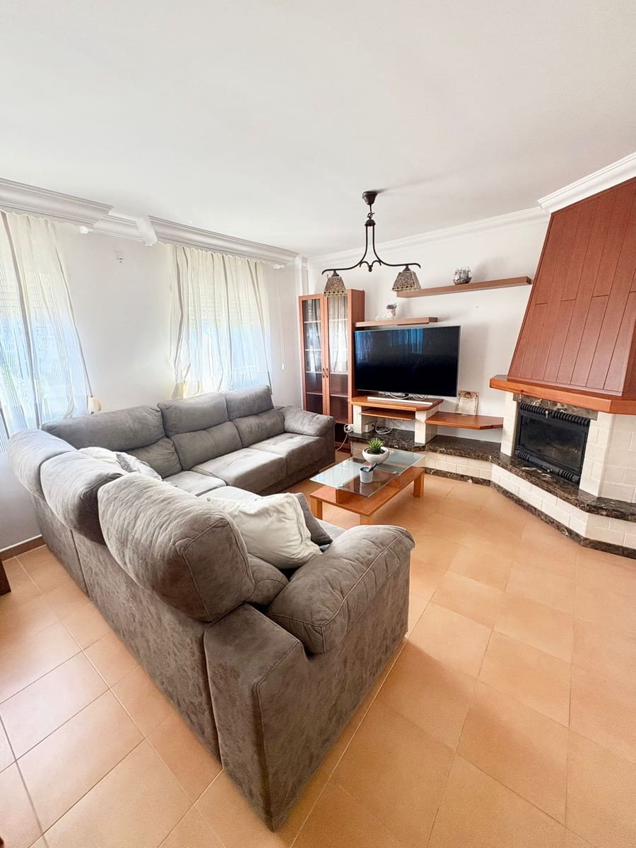 4 camera da letto Villa da affittare in Cartama con piscina garage - 1.600 € (Rif: 9412283)