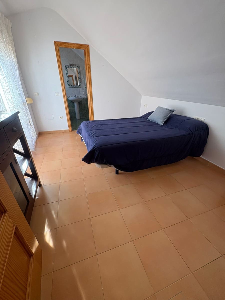 4 camera da letto Villa da affittare in Cartama con piscina garage - 1.600 € (Rif: 9412283)