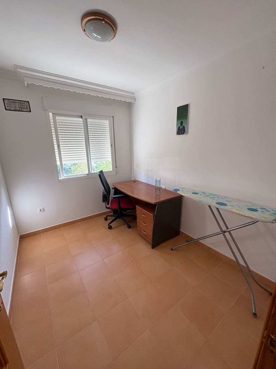 4 camera da letto Villa da affittare in Cartama con piscina garage - 1.600 € (Rif: 9412283)