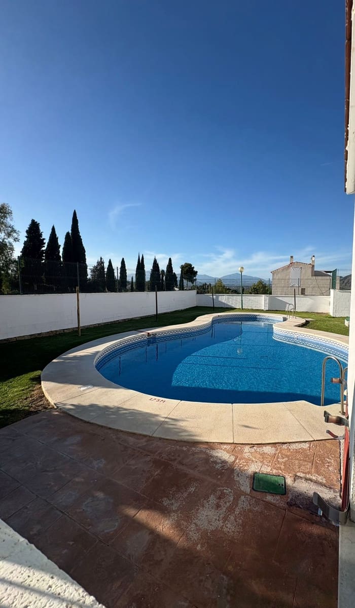 4 camera da letto Villa da affittare in Cartama con piscina garage - 1.600 € (Rif: 9412283)