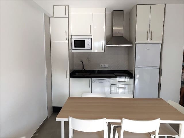 1 bedroom Flat for rent in Chaparil - Torrecilla - Punta Lara, Nerja with pool - € 950 (Ref: 9414575)