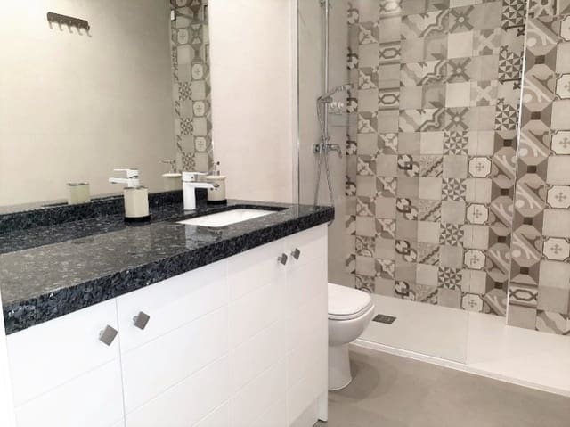 1 bedroom Flat for rent in Chaparil - Torrecilla - Punta Lara, Nerja with pool - € 950 (Ref: 9414575)