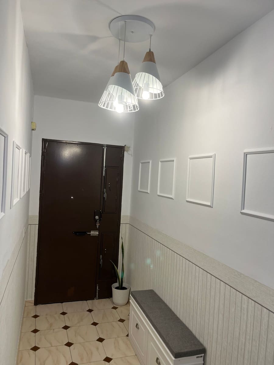 3 bedroom Townhouse for rent in Corumbela - € 650 (Ref: 9416248)