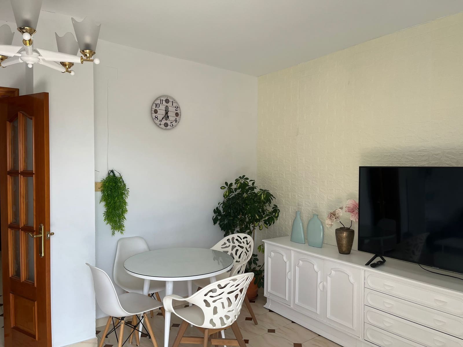 3 bedroom Townhouse for rent in Corumbela - € 650 (Ref: 9416248)