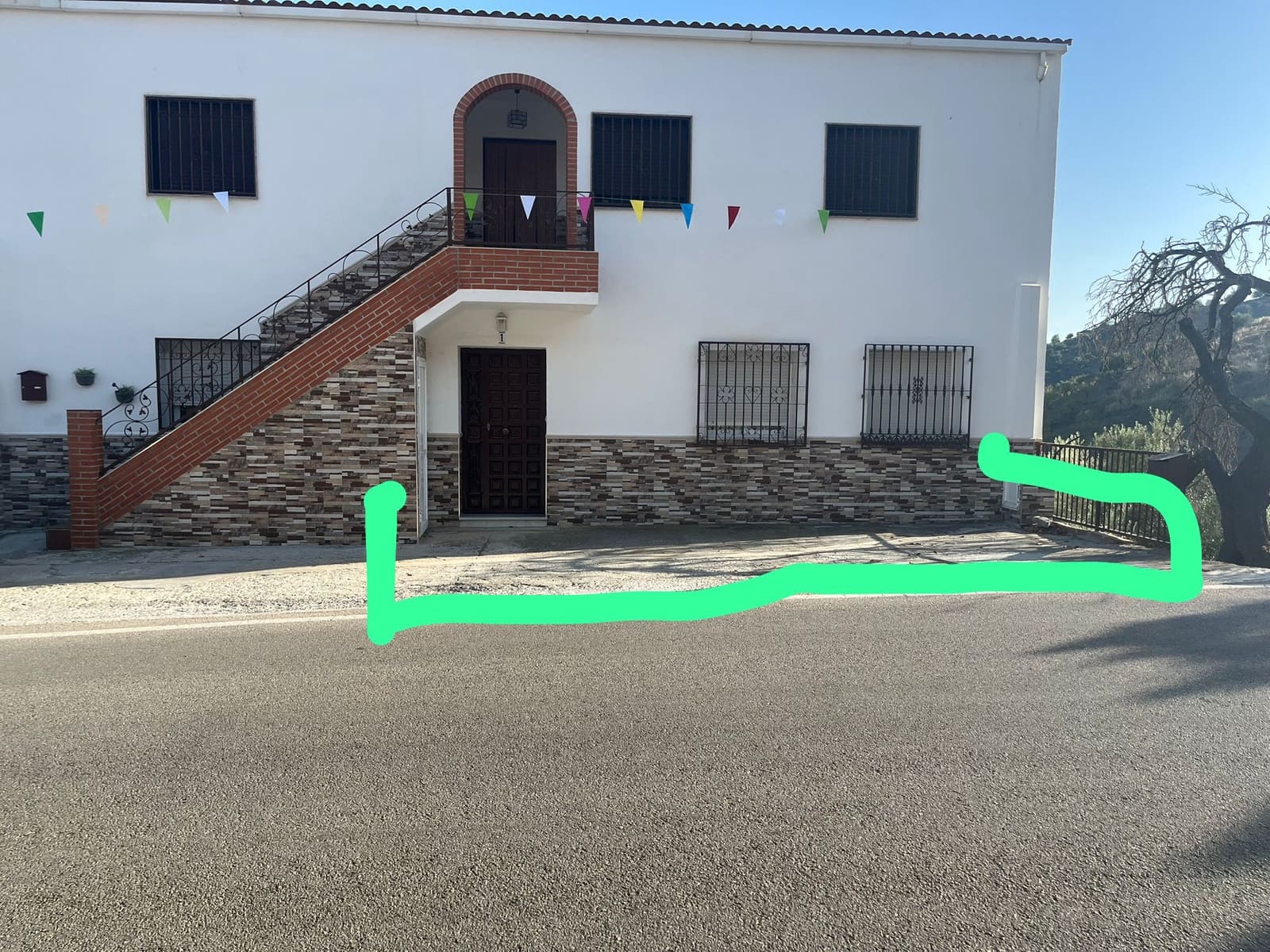 3 bedroom Townhouse for rent in Corumbela - € 650 (Ref: 9416248)