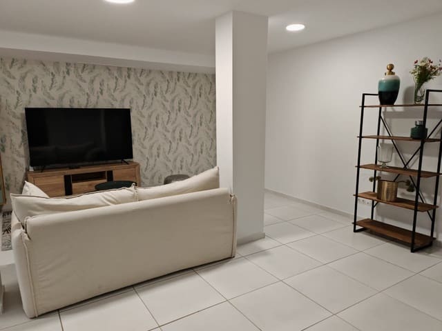 4 sovrum Villa att hyra i La Capellanía - El Higuerón, Benalmádena med garage - 4 500 € (Ref: 9418789)