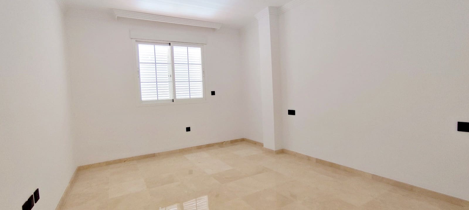 2 slaapkamer Flat te huur in Mijas met zwembad garage - € 1.650 (Ref: 9424121)