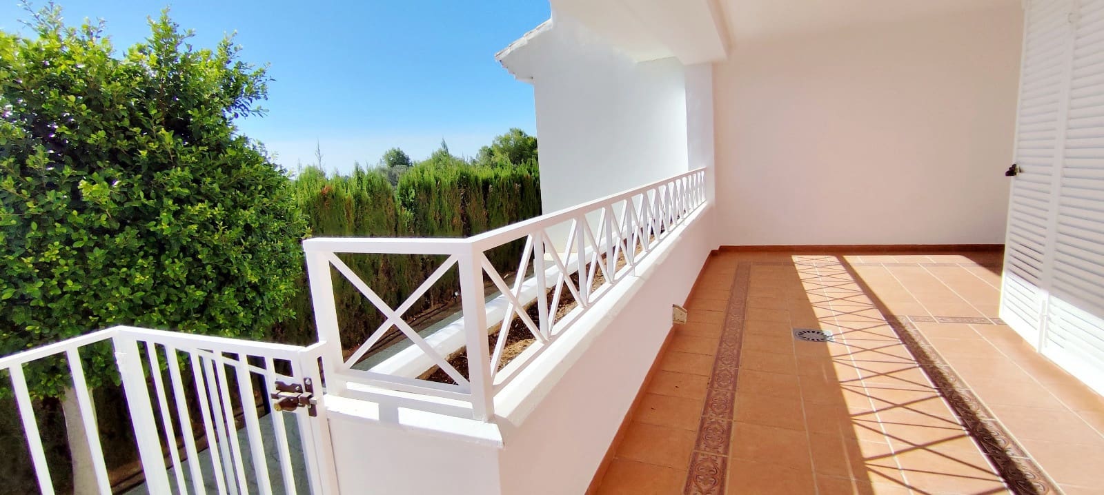 2 slaapkamer Flat te huur in Mijas met zwembad garage - € 1.650 (Ref: 9424121)