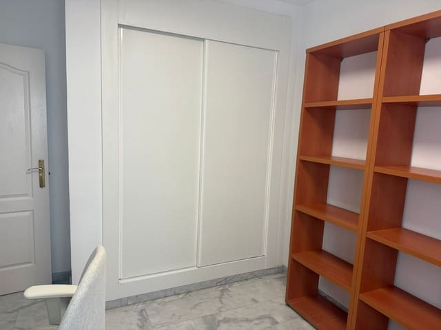 3 sypialnia Mieszkanie do wynajęcia w Ciudad Universitaria, Miasto Málaga z garażem - 1 500 € (Ref: 9426255)