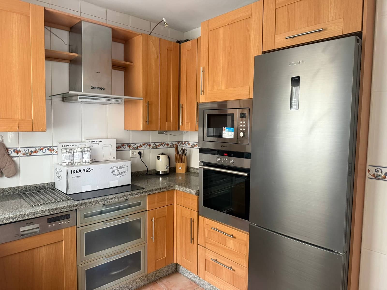 3 soveværelse Lejlighed til leje i Malaga by med garage - € 1.500 (Ref: 9426255)