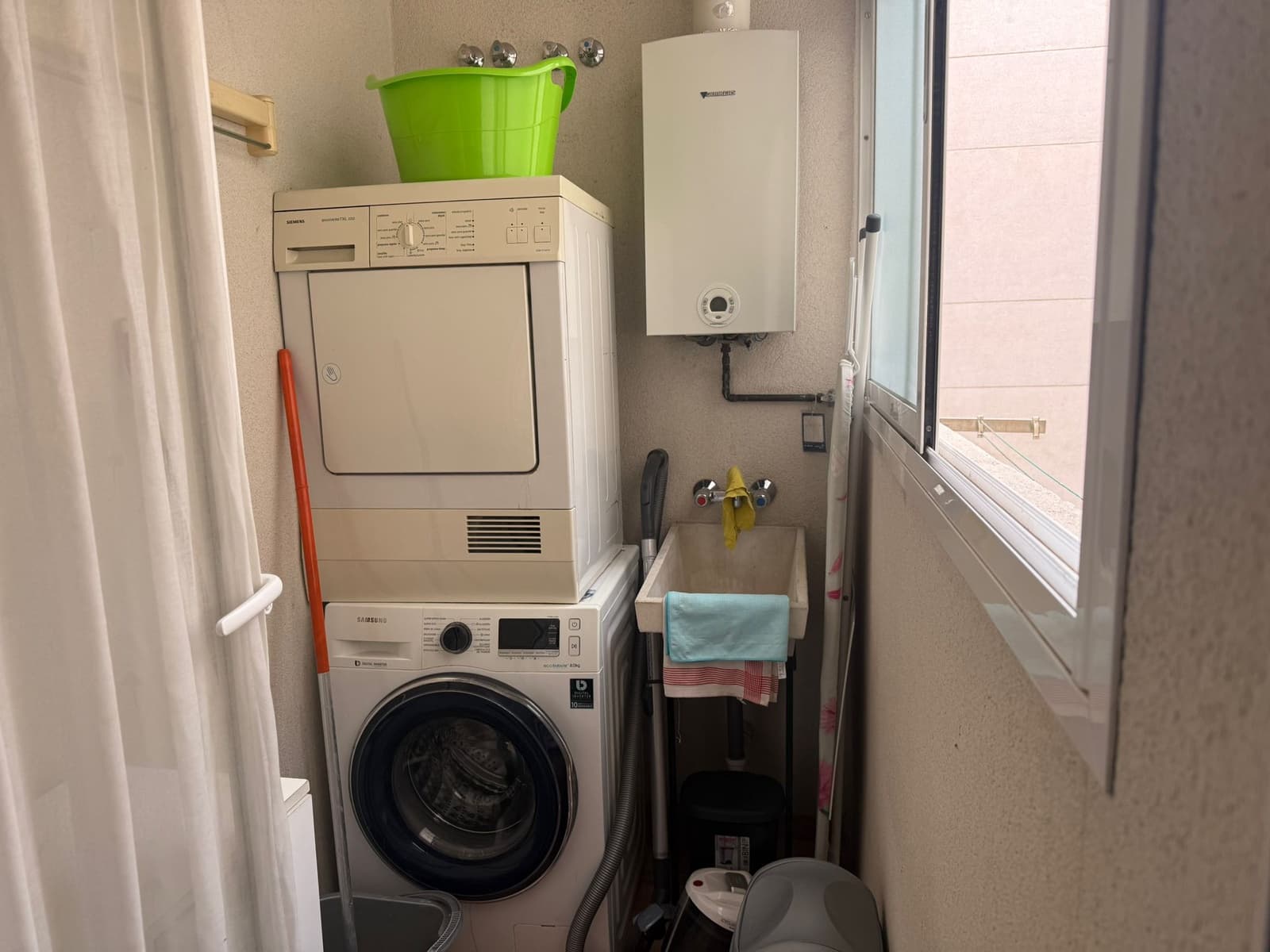 3 soveværelse Lejlighed til leje i Malaga by med garage - € 1.500 (Ref: 9426255)