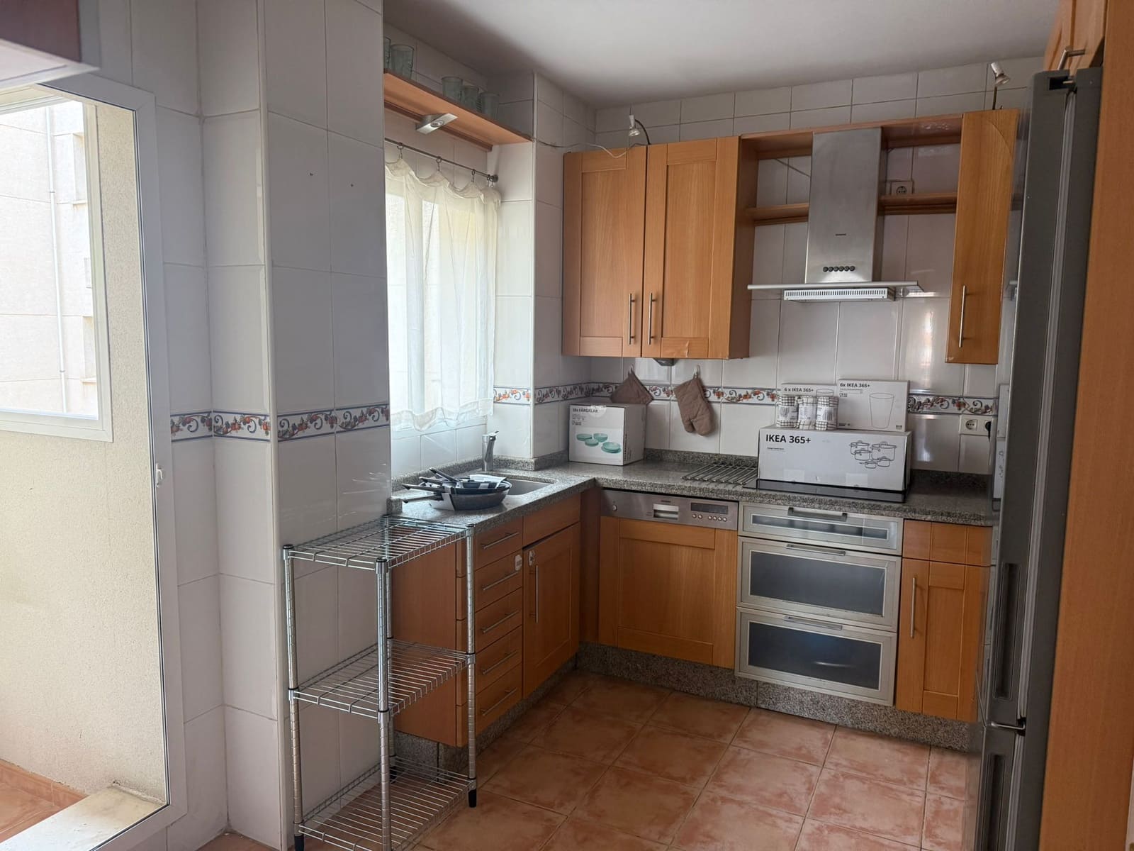 3 soveværelse Lejlighed til leje i Malaga by med garage - € 1.500 (Ref: 9426255)