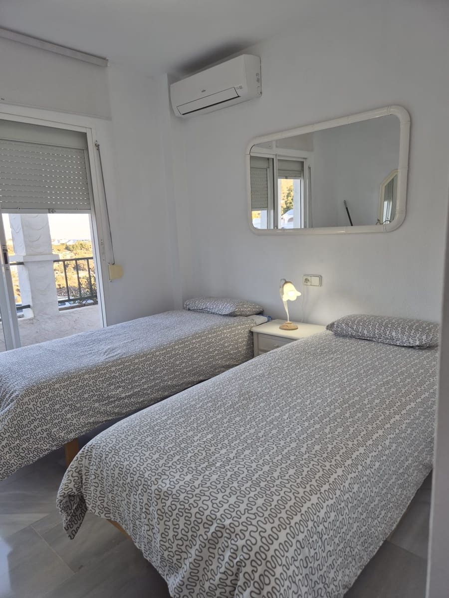 2 bedroom Flat for rent in Mijas with pool garage - € 1,300 (Ref: 9436539)