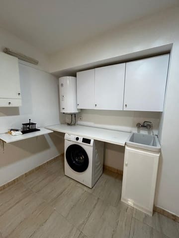 3 sypialnia Mieszkanie do wynajęcia w Cerrado de Calderon, Miasto Málaga z basenem garażem - 2 200 € (Ref: 9436540)