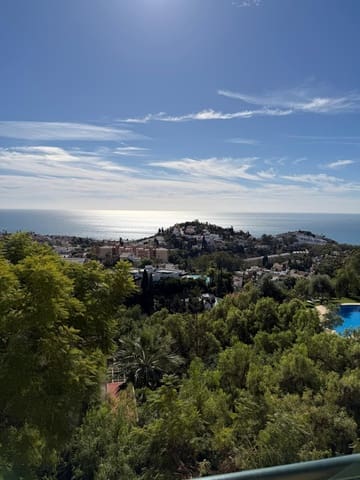 3 sypialnia Mieszkanie do wynajęcia w Cerrado de Calderon, Miasto Málaga z basenem garażem - 2 200 € (Ref: 9436540)