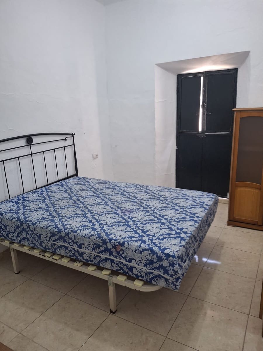 3 bedroom Townhouse for rent in Archez - € 450 (Ref: 9471799)