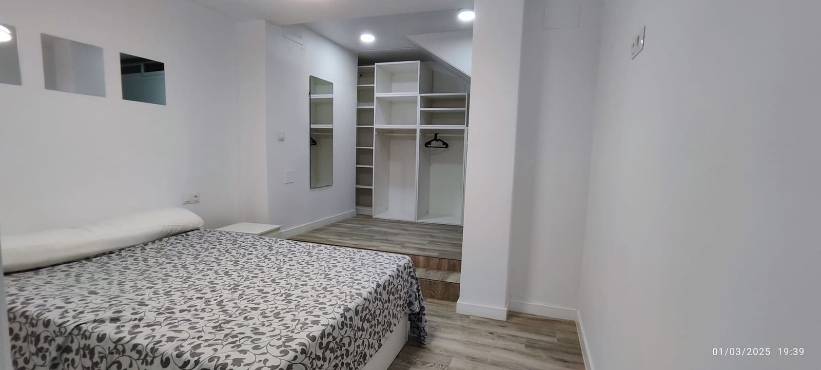 Studio til leie i Malaga by - € 800 (Ref: 9490936)