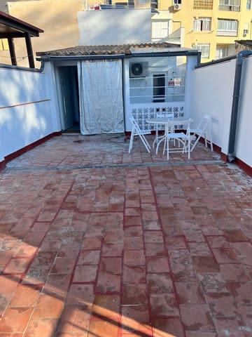Studio for rent in Capuchinos, Málaga city - € 750 (Ref: 9497947)