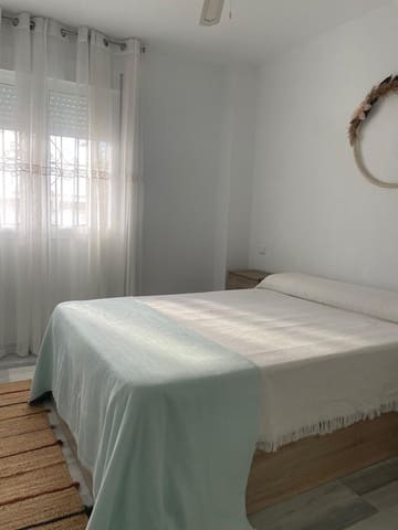 Piso de 2 habitaciones en Nueva Torrequebrada, Benalmádena en alquiler con piscina garaje - 1.200 € (Ref: 9500044)