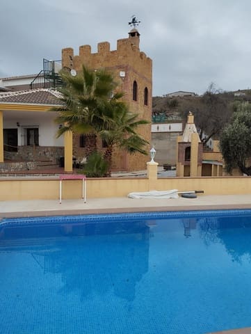 4 soveværelse Finca/Landehus til leje i Sedella med swimmingpool garage - € 1.500 (Ref: 9508006)