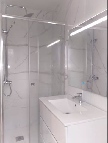 1 bedroom Mobile Home for rent in Valtocado - La Alquería - La Atalaya, Mijas with garage - € 950 (Ref: 9511224)