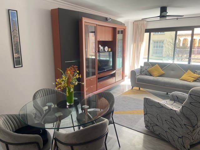 2 soveværelse Lejlighed til leje i Los Árboles, Mijas med swimmingpool - € 1.400 (Ref: 9523663)