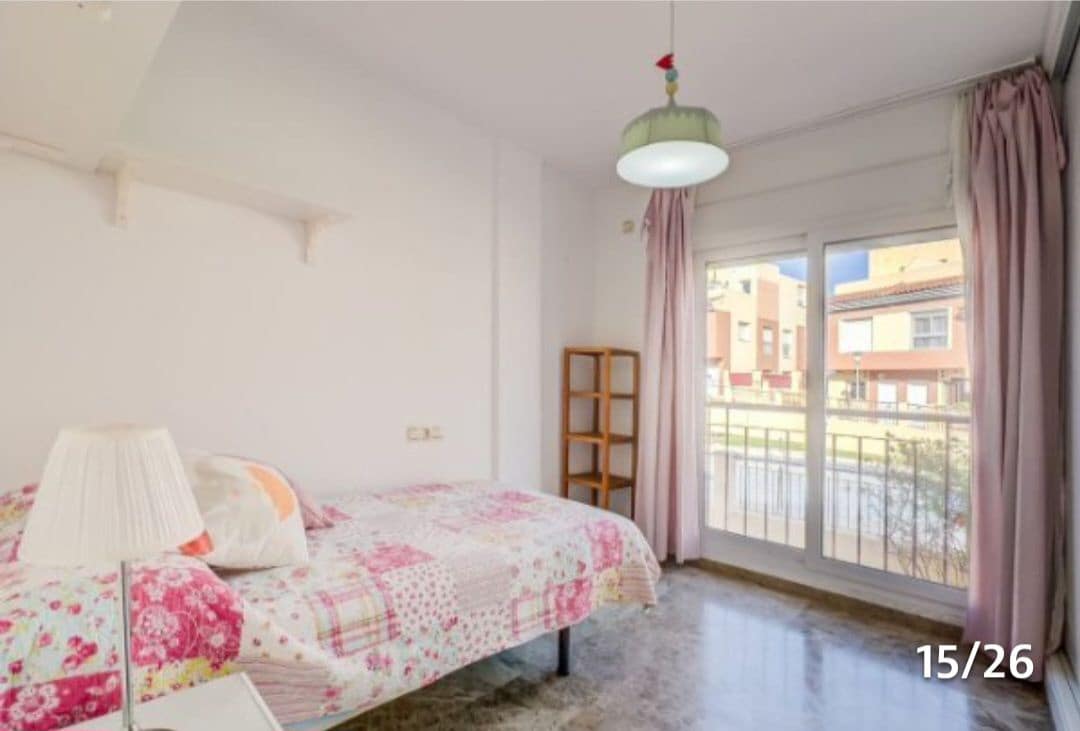 3 camera da letto Villetta a Schiera da affittare in Velez-Malaga con piscina garage - 1.500 € (Rif: 9538989)