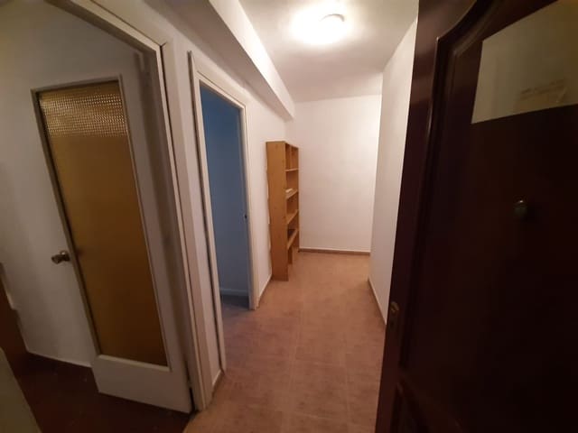 4 Zimmer Wohnung zu vermieten in La Victoria, Málaga Stadt - 1.350 € (Ref: 9540572)