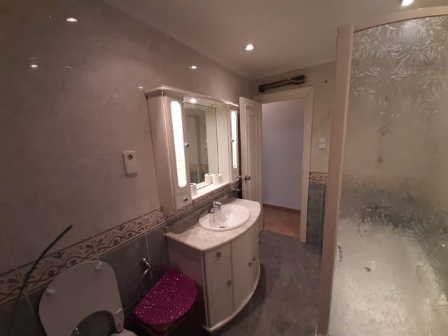 4 Zimmer Wohnung zu vermieten in La Victoria, Málaga Stadt - 1.350 € (Ref: 9540572)