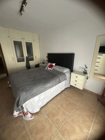 3 sypialnia Dom szeregowy do wynajęcia w Alhaurín de la Torre z basenem garażem - 1 850 € (Ref: 9624119)