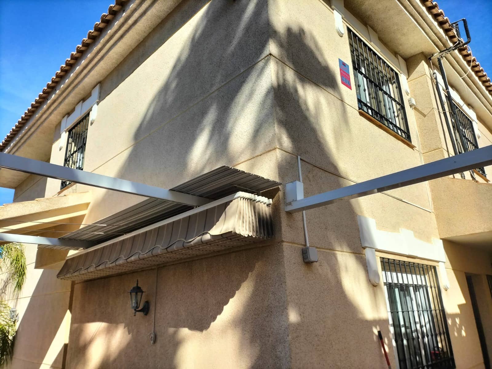 3 sypialnia Dom szeregowy do wynajęcia w Alhaurin de la Torre z basenem garażem - 1 850 € (Ref: 9624119)