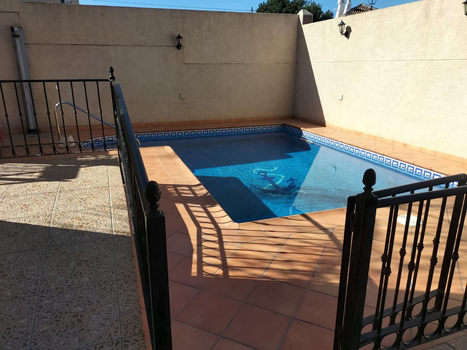 3 sypialnia Dom szeregowy do wynajęcia w Alhaurin de la Torre z basenem garażem - 1 850 € (Ref: 9624119)