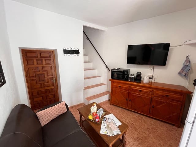 2 soveværelse Byhus til leje i Monda - € 780 (Ref: 9624211)