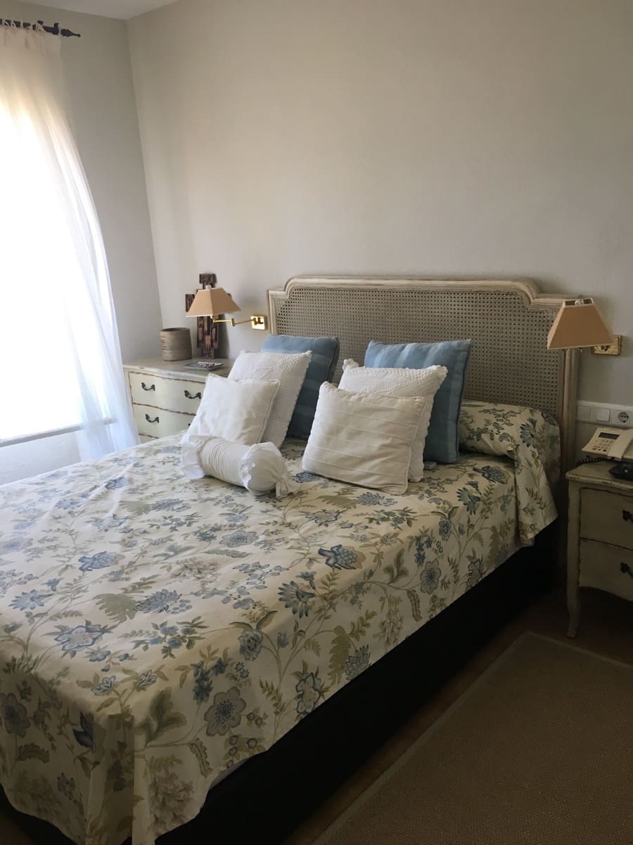 3 soveværelse Rækkehus til leje i Benalmadena med swimmingpool garage - € 1.750 (Ref: 9641053)