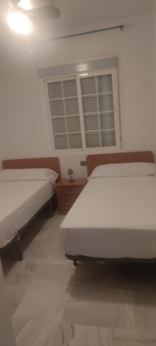 2 makuuhuone Huoneisto vuokrattavana paikassa Torrox-Costa mukana uima-altaan - 800 € (Ref: 9642188)