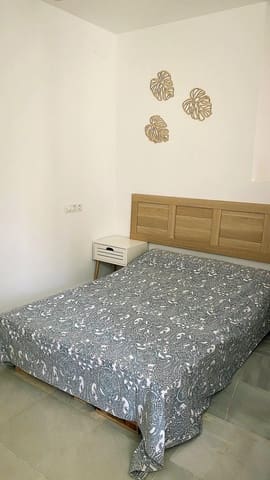 Loft for rent in La Princesa, Málaga city - € 1,000 (Ref: 9649959)