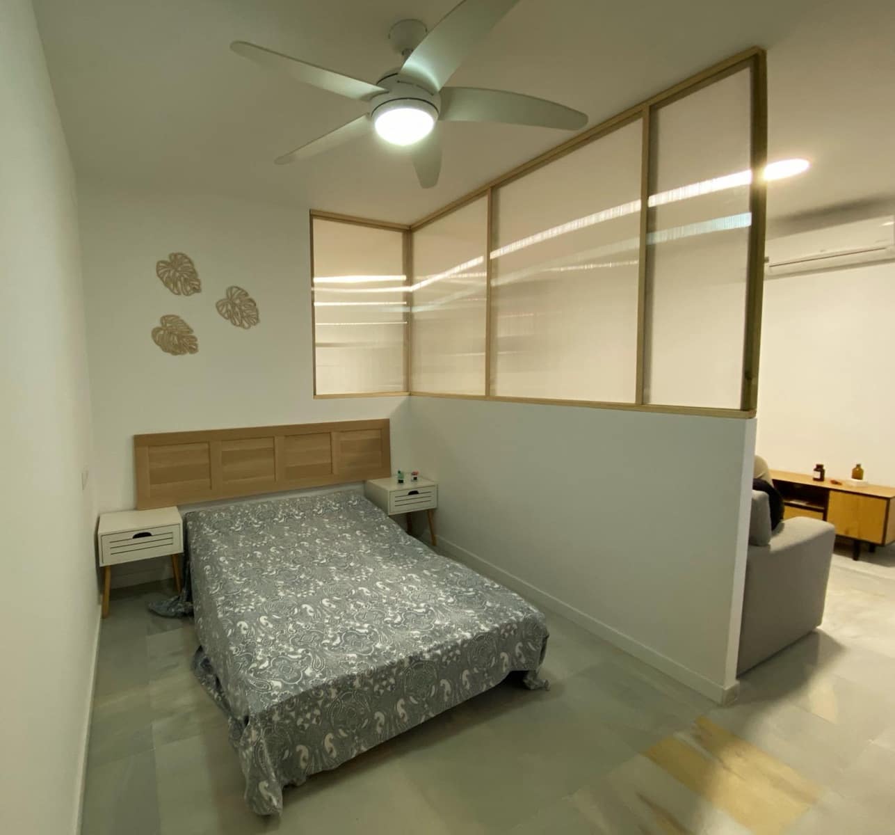 Loft for rent in Malaga city - € 1,000 (Ref: 9649959)