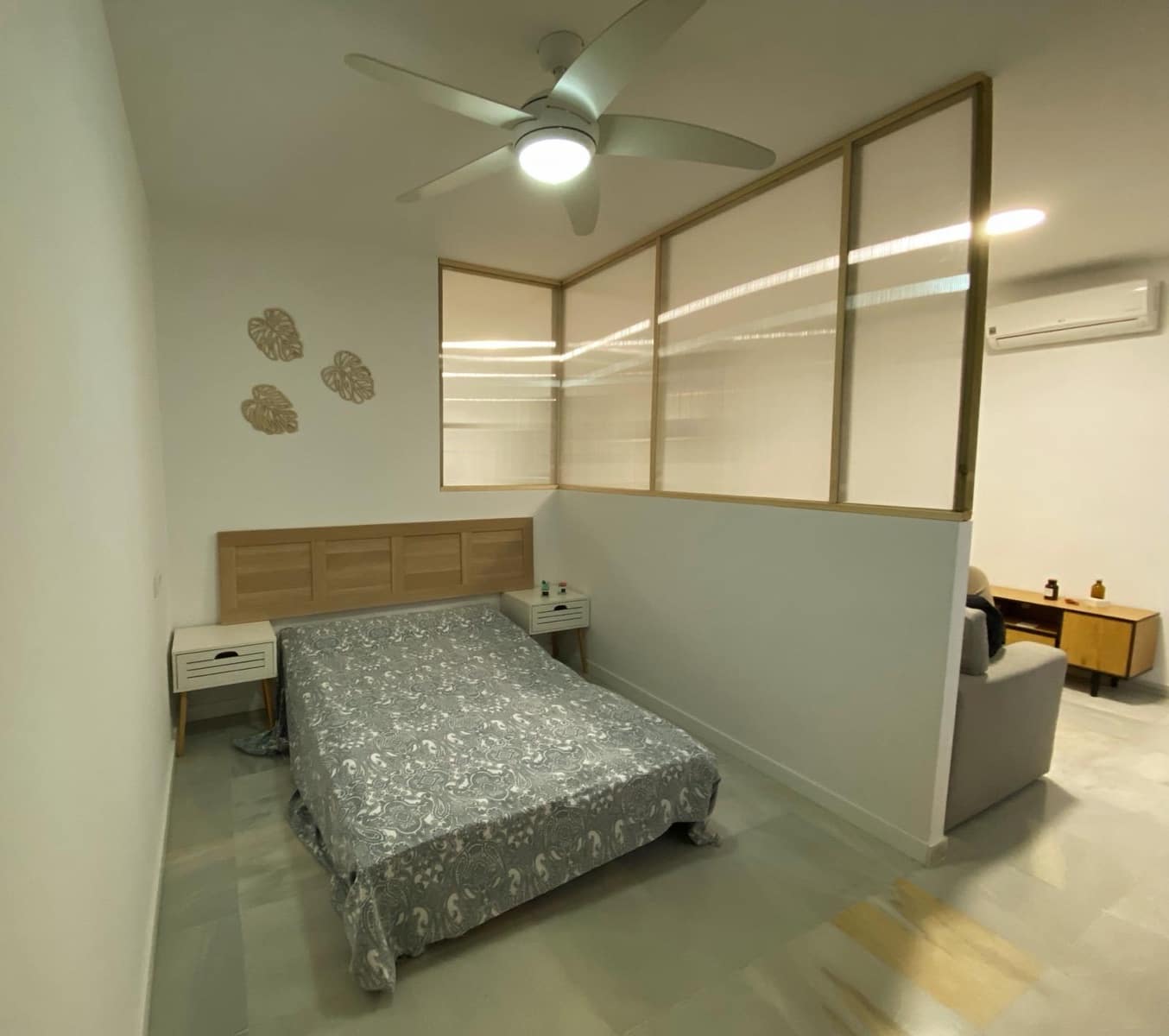 Loft for rent in Malaga city - € 1,000 (Ref: 9649959)