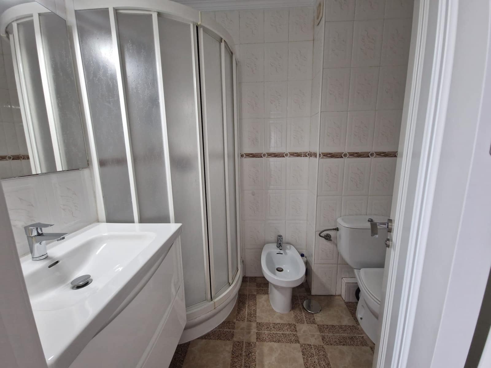 2 soverom Leilighet til leie i Torre del Mar med svømmebasseng - € 1 000 (Ref: 9665473)