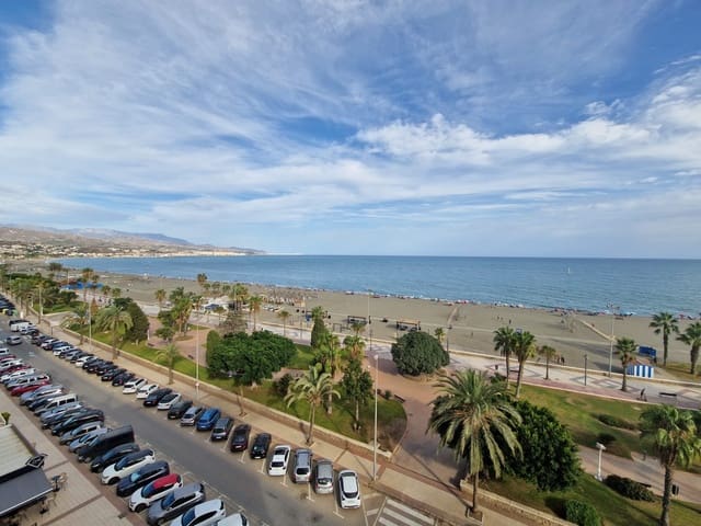 2 soverom Leilighet til leie i Torre del Mar, Vélez-Málaga med svømmebasseng - € 1 000 (Ref: 9665473)