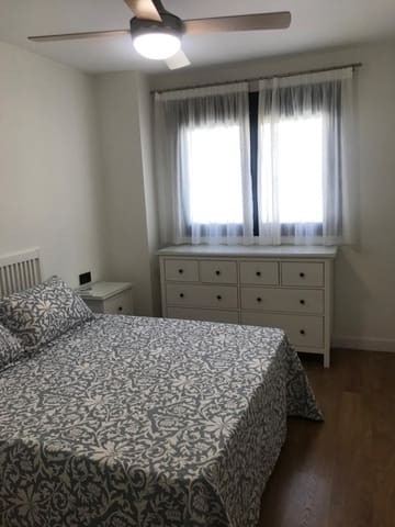 2 makuuhuone Asunto vuokrattavana paikassa Almudena, Málaga kaupunki mukana uima-altaan - 1 550 € (Ref: 9665476)
