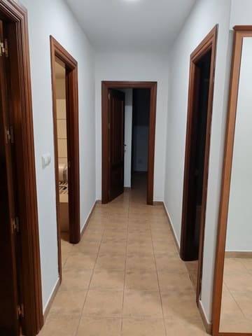 Ático de 2 habitaciones en Zona Puerto Deportivo, Fuengirola en alquiler - 1.500 € (Ref: 9665535)