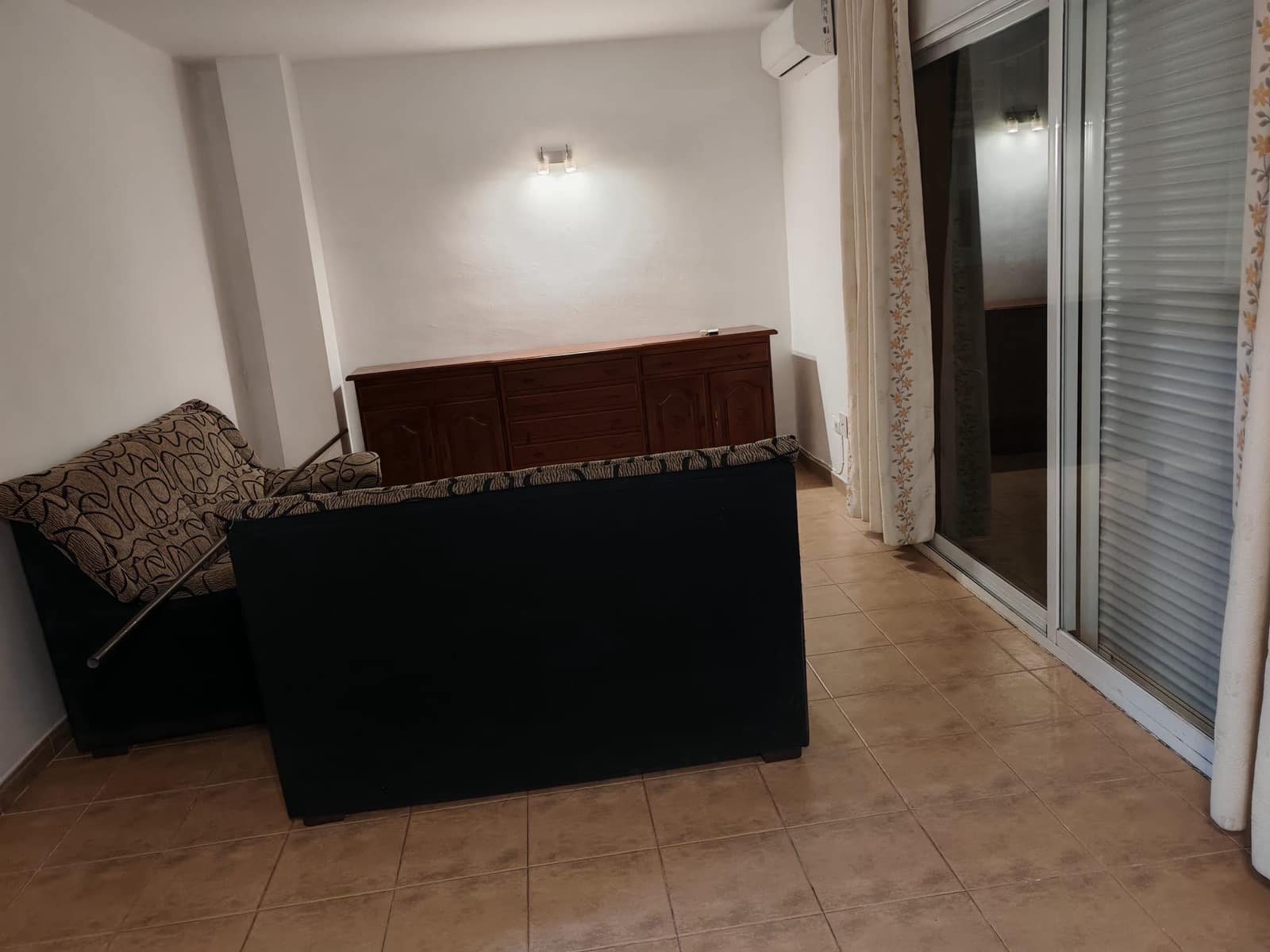 Ático de 2 habitaciones en Fuengirola en alquiler - 1.500 € (Ref: 9665535)