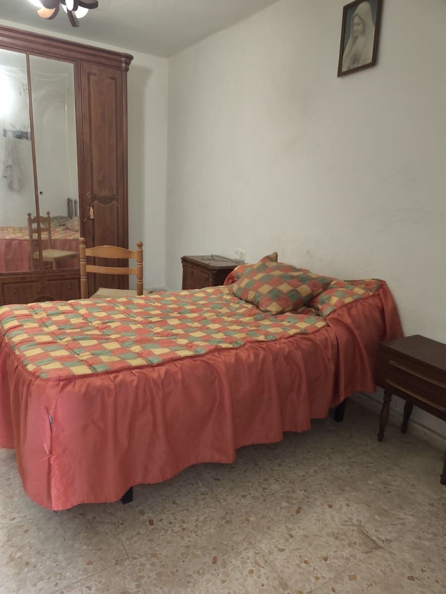 3 sovrum Hus att hyra i Sedella med garage - 600 € (Ref: 9675936)